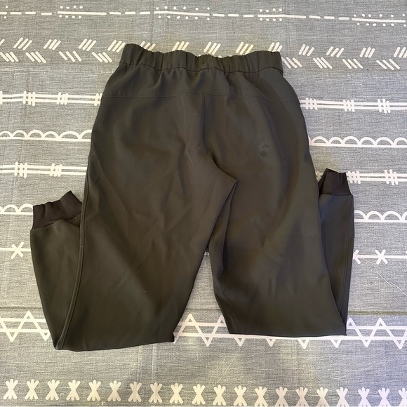 Lot of 4 Lululemon Size 6 Pants, Yoga, Sweatpants, Joggers, great condition! - Picture 7 of 15